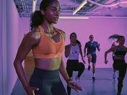 at home dance workouts les mills plus