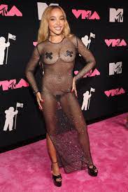 At the 2023 VMAs, Tinashe Wore Nothing. That Says a Lot