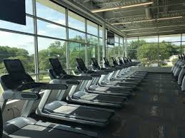 commercial gym equipment illinois