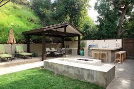 I had the pulled pork. Backyard Bbq Pit For A Eclectic Patio With A Concrete Paving And Globus Builder By Globus Builder Homeandlivingdecor Com