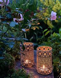Vintage Lanterns Chic Candles