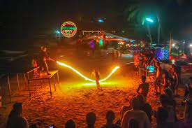 Full Moon September 2022 Thailand - Full Moon Party in Koh Phangan - Guide to the Famous Full Moon Party in  Thailand - Go Guides