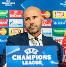 ˈpeːtər ˈbɔs, born 21 november 1963) is a dutch professional football manager and former player. Peter Bosz Wikipedia