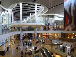 fashion show mall ociated imports