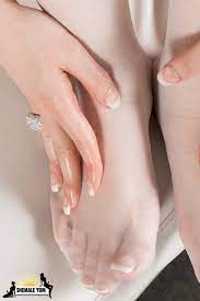 Sarina Valentina's Feet << wikiFeet