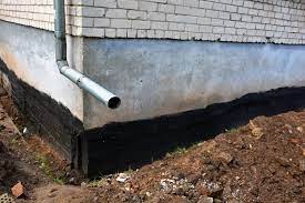 To Seal Between Foundation And House