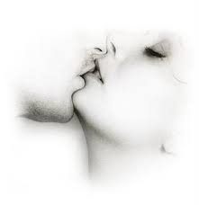Resultado de imagem para beijo de amor