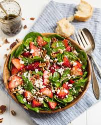 spinach strawberry salad with poppy