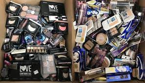 cosmetic liquidation pallets available
