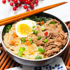 deluxe instant ramen with beef and