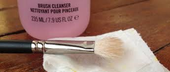 spot clean brushes using mac brush cleanser