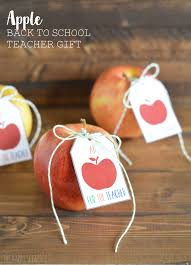 apple back to teacher gift the