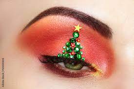 eye makeover christmas tree