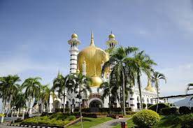 To be honest, i fell in love with the architecture of masjid ubudiyah. Ubudiah Moschee Masjid Ubudiah Bei Kuala Kangsar Perak Stockfoto Bild Von Element Gebaude 46846006