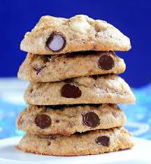 the best healthy chocolate chip cookies