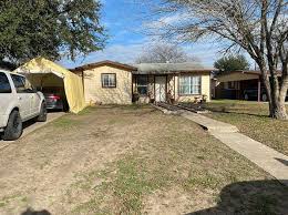 We specialize in marketing for sale by owner homes in the san antonio local area. 78221 For Sale By Owner Fsbo 3 Homes Zillow