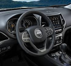 2020 jeep grand cherokee interior