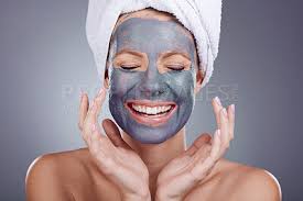 woman clay makeup and beauty mask of