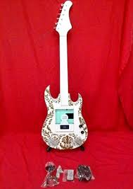 Cd Player With Radio Guitar Shaped