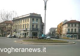 It is the third most populated town in the province, after pavia and vigevano. Kplmz2fm7ptgbm