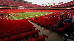 Tour certificate redemption process subject to stadium and ticket availability. Kansas City Chiefs Fan Who Attended Game Tests Positive For Covid 19 Everyone Who Sat Near Fan In Quarantine