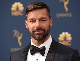 International superstar @ricky_martin opens up about his latest eps pausa and play, the role his father played in his life. Viral Photo Of Ricky Martin