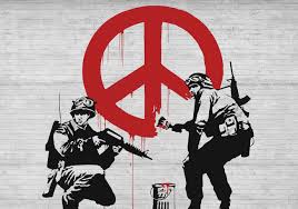 As his crew fled from. Fototapete Tapete Banksy Graffiti Krieg Frieden Bei Europosters Kostenloser Versand