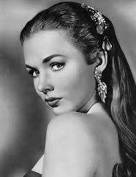 Born Rosetta Jacobs, she was 17 when Universal signed her and changed her name to Piper Laurie. Piper&#39;s studio career only lasted 5 years. - image103