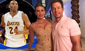 Mark wahlberg continued to show off his body transformation on monday, may 3, but he received support from the person who matters most. Mark Wahlberg S Wife Rhea Paralyzed With Fear Over Him Taking Flights After Death Of Kobe Bryant Daily Mail Online