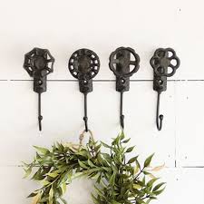 Assorted Garden Faucet Wall Hooks Set