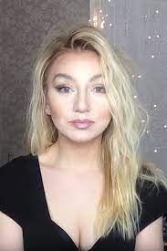 makeup to turn herself into gigi hadid