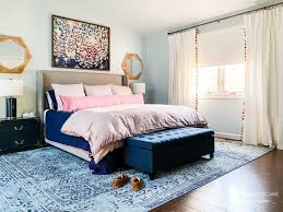bedroom rug size placement