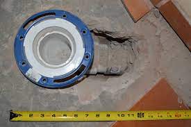 toilet drain pipe repair