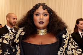 lizzo s makeup artist reveals the