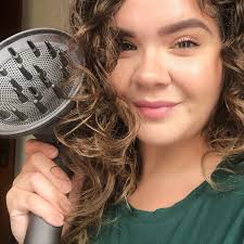 how to diffuse curly hair in 5 easy steps