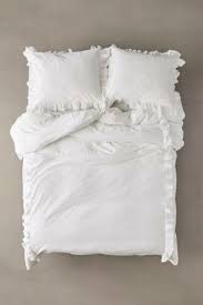 New Urban Outfitters Lily Ruffle Duvet