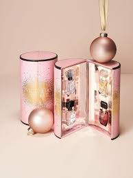 victoria s secret 4 piece eau de parfum mini gift set for women 25 oz