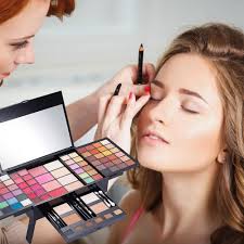 eyeshadow palette lipstick makeup set