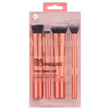 real techniques brushes in