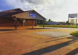 Budget inn offers you a warm atmosphere and a perfect night's sleep when you are in syracuse area. Budget Inn Siloam Springs Ab 58 Motels In Siloam Springs Kayak