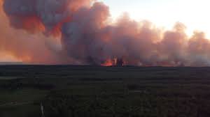 Gironde: l'un des deux feux "stabilisé", plus de 3700 hectares déjà brûlés  - L'ABESTIT