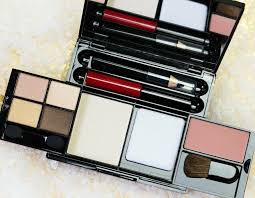 gold makeup kit eyeshadows blush powder