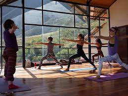 top 10 iyengar yoga retreats in peru