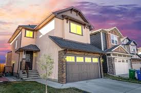 Calgary Homes With A Basement Suite For