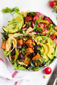 mexican salad vegetarian with lime
