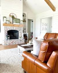 Fireplace With Vaulted Ceiling