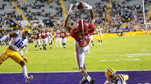 He now has four of them, the most in the history of alabama football. Devonta Smith Insane One Handed Touchdown Catch Against Lsu College Football 2020 Youtube