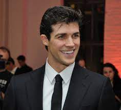 Professionally, isn't it tricky being mr nice guy? Roberto Bolle Wikipedia
