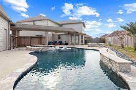 homes with pool in league city
