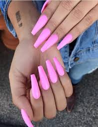 In recent years in a trend there are bright patterns corresponding to the time of year, the unusual shape of the free edge and. Cutest Long Nail Art Ideas That Are Easy To Wear Stylezco